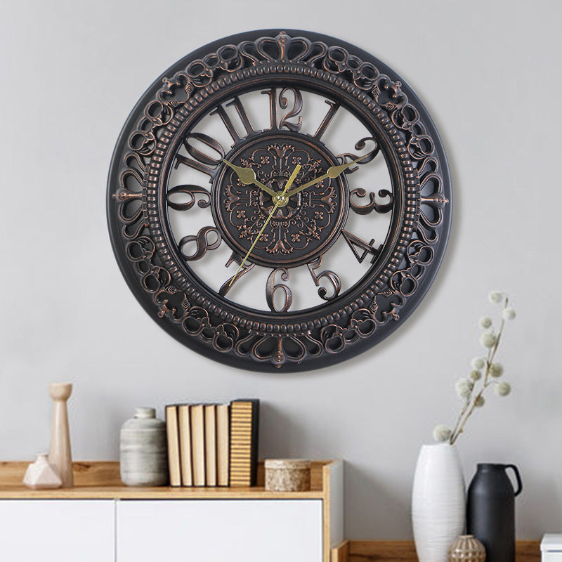 Antique 12 Inch Round Wall Clock