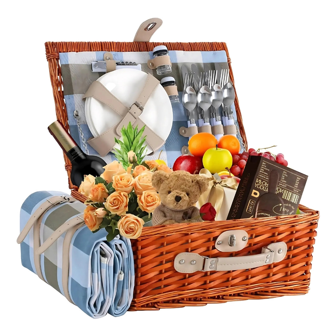 Outdoor Wicker Picnic Basket Set for 2-4 Pax
