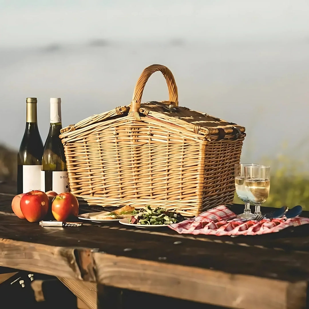 Romantic Wicker Basket Summer Picnic Set