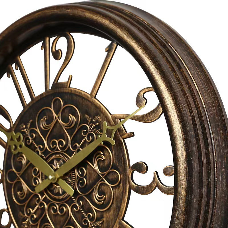 Antique 12 Inch Round Wall Clock