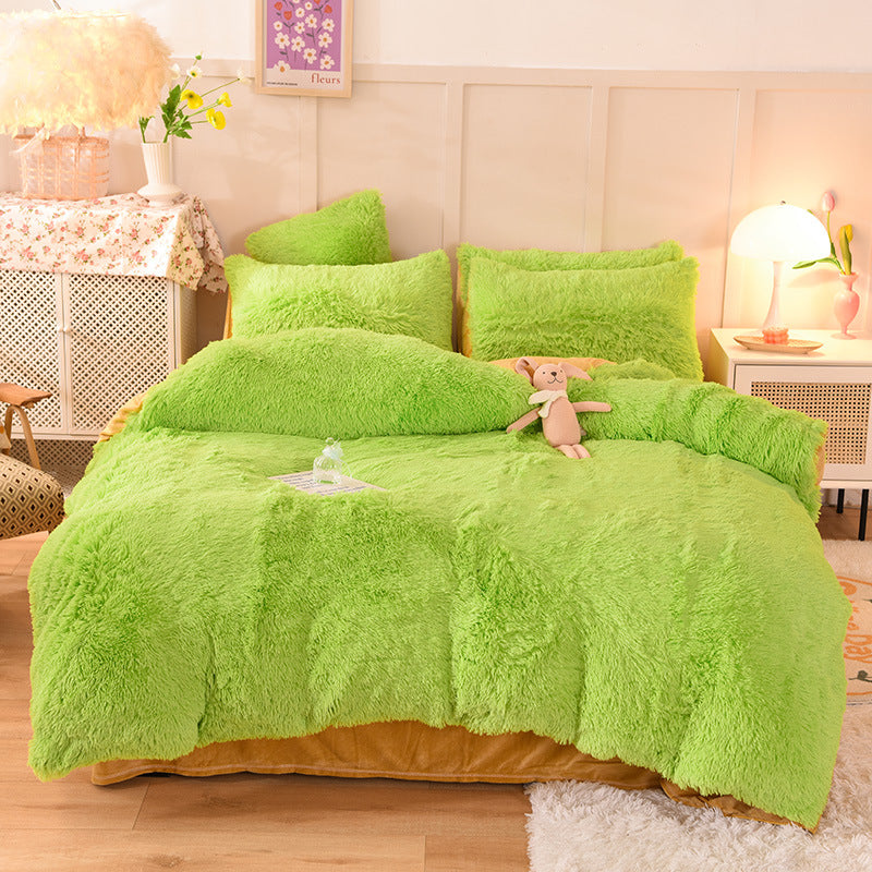 Green fluffy comforter set 
