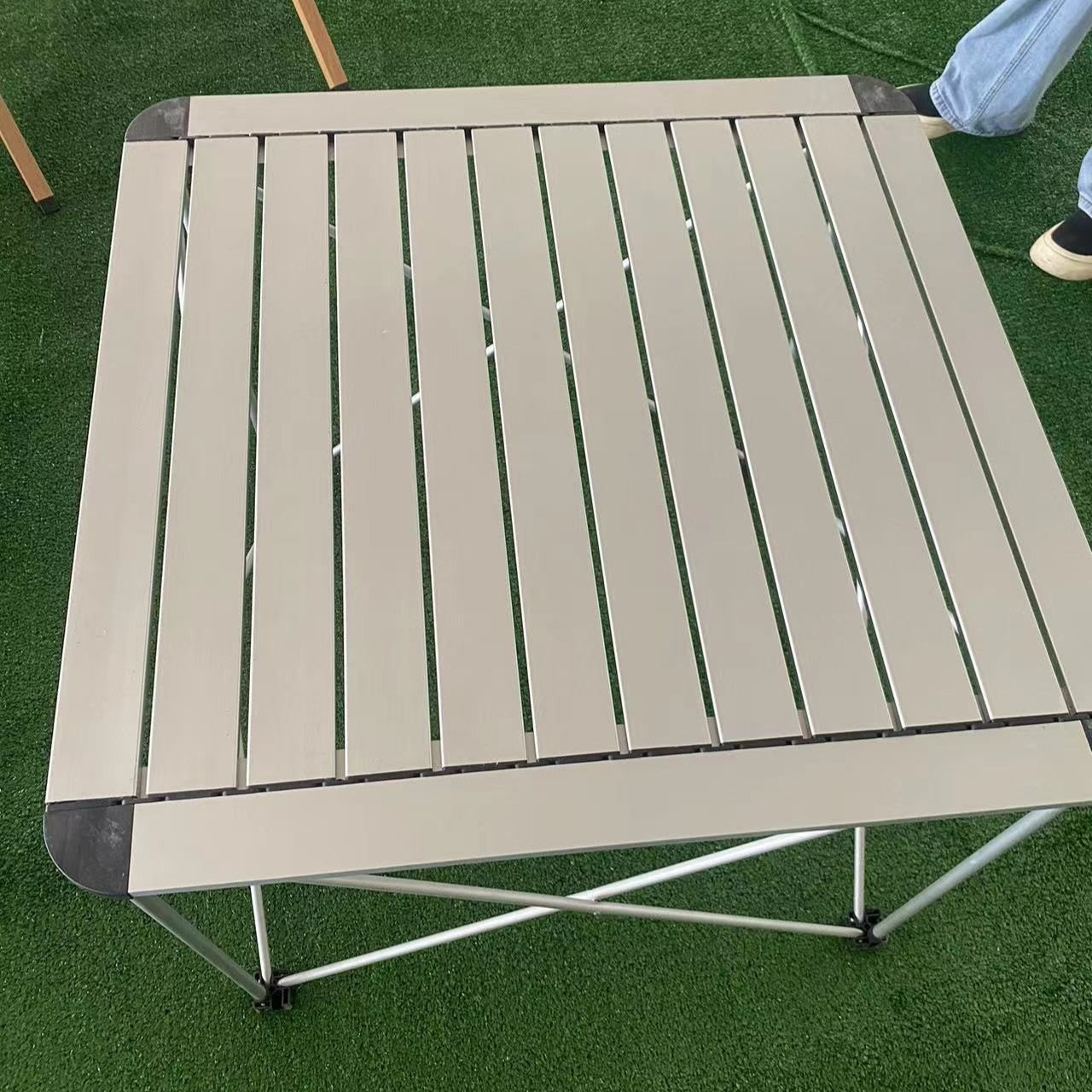 Aluminium Outdoor Foldable Camping Chair with Footrest