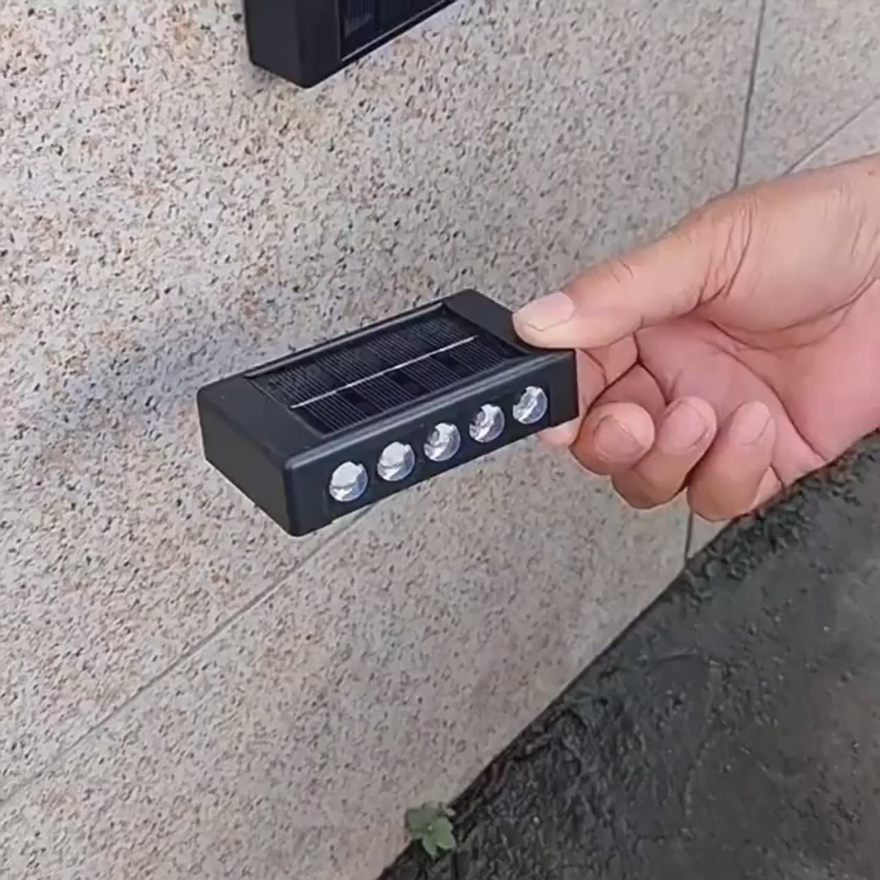 Outdoor Landscape Waterproof Solar Led Wall Lights
